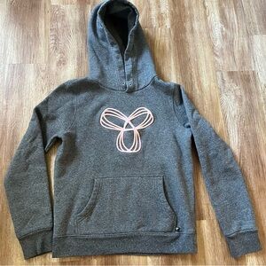 TNA Aritzia Grey Pink Embroidered Logo Pullover Hoodie Women's‎ Size Medium